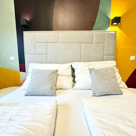 Kreative Wohnung Mit Balkon Viena Exterior foto