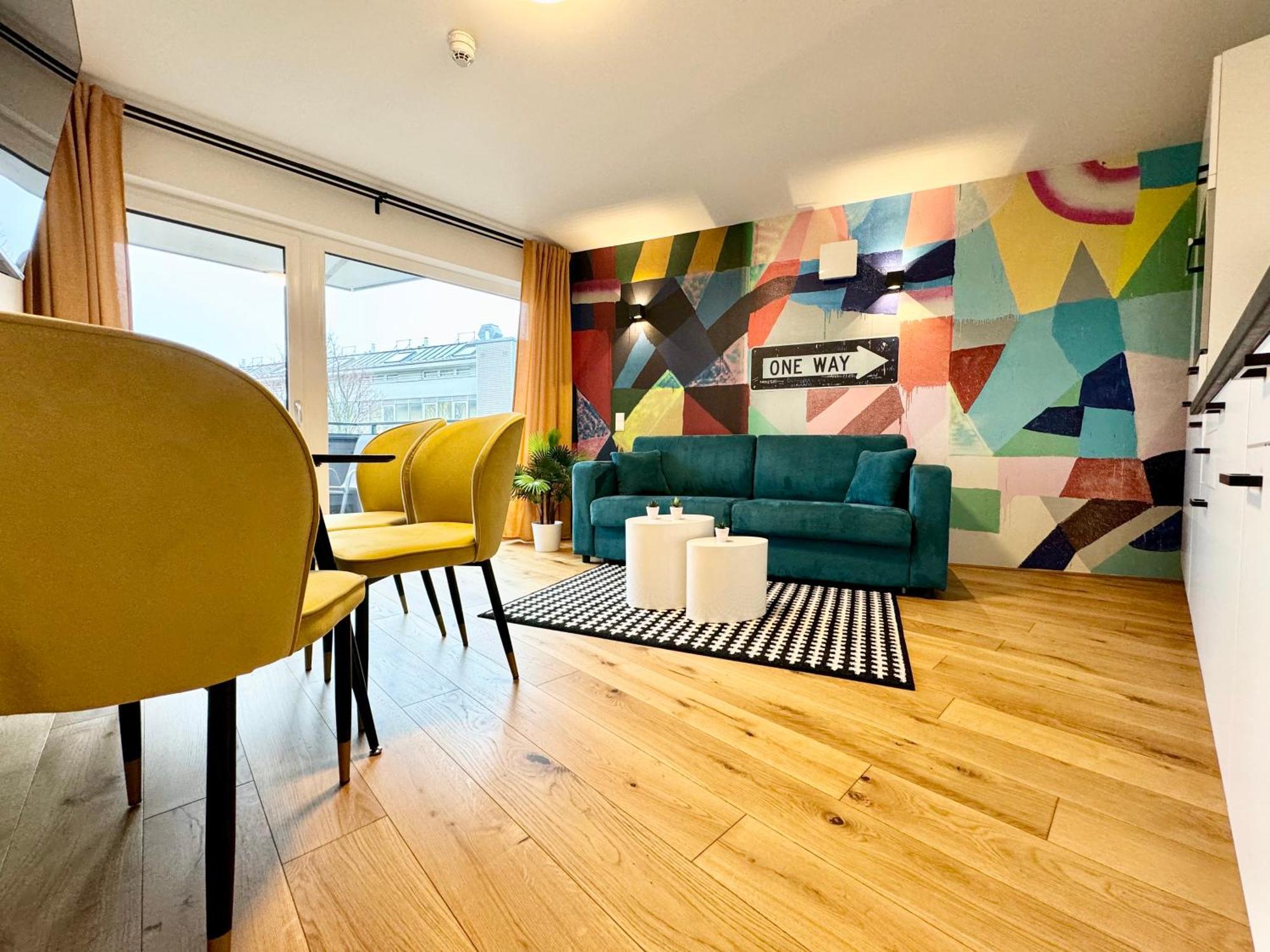Kreative Wohnung Mit Balkon Viena Exterior foto
